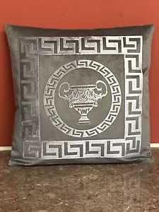 Grey & SilverGreek Key Border Crush Velvet Baroque Cup Circle Pillow Throw Cover - Picture 1 of 3