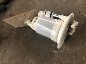 Yamaha Apex Attak GT Nytro RTX RX1 Vector Rage 06 07 08 09 10 OEM Gas Fuel Pump - Picture 1 of 3