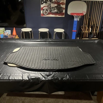 13-18 TOYOTA RAV4 HYBRID OEM / FACTORY ALL WEATHER TRUNK CARGO MAT PT908-42160 - Image 1 of 4
