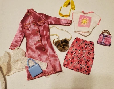 Lote mixto de 10 piezas Fashion Avenue * Ropa/zapatos/bolso para muñeca Barbie* para coleccionista Foto 1 de 4