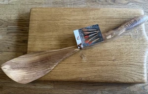 Staub Olive wood 33cm cooking utensils Wooden Spatula Kitchen New - Picture 1 of 5