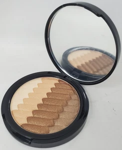 BELLE BEAUTY Chevron Eye Shadow Compact SHADES OF MOCHA 0.30 oz 8.5 g X 2 - Picture 1 of 3