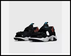 NIKE CANYON SANDALO NA NERO TAPPETO ERBOSO ARANCIONE CW9704-007 uomo taglia 7 NUOVISSIMO con scatola - Foto 1 di 6
