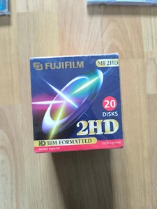 20 STK Fujifilm 2HD Disks MF2HD für IBM formatiert-originalverpackt - Bild 1 von 2