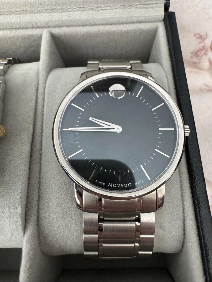 Reloj de cuarzo Movado Tc hecho en Suiza plateado Foto 1 de 2