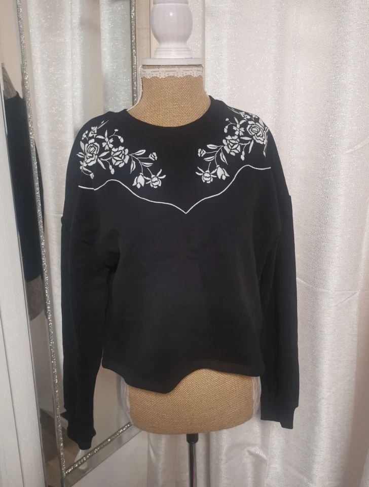 Boohoo Western Jersey Bordado Reino Unido 10 Mujer Invierno Negro Calce Relajado Suéter  Foto 1 de 4