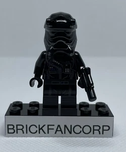 LEGO Star War First Order TIE Pilot Minifigur sw0902 [75272] - Bild 1 von 3