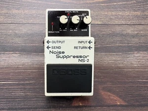 BOSS NS-2 Pedale per chitarra effetto soppressore del rumore testato - Foto 1 di 8