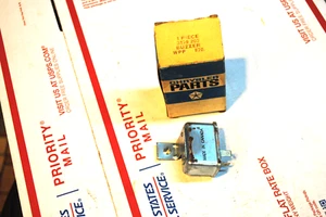 NOS MOPAR 1971 PLYMOUTH FURY DODGE POLARA MONACO HEADLAMP ON BUZZER  3579203 - Picture 1 of 1