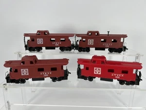 Tyco HO AT&SF Santa Fe #7240 Caboose Freight Cars Red Brown Vintage Lot of 4 - Picture 1 of 7