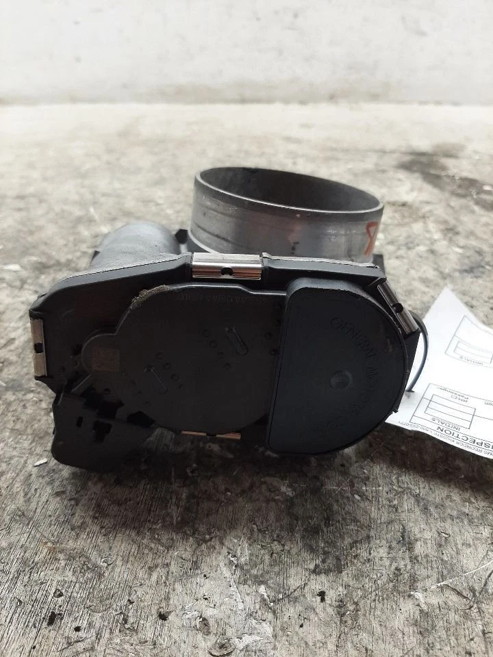 2008 - 2012 年吉姆西峡谷油门车身油门组件 2.9L ID 12631018 — 第 1/4 张图片