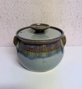 Stoneware Blue Brown Pottery Bean Pot Crock w/Lid USA Marked Two Handled - Picture 1 of 13