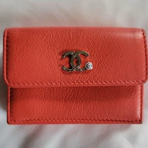 Rare Chanel Limited Edition Coco Mark Lucky Umbrella Compact Wallet Red - Picture 1 of 12