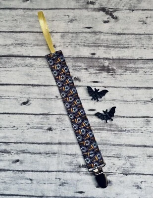 Spooky Eyes Gothic Fright Baby Pacifier Clip - Image 1 of 3