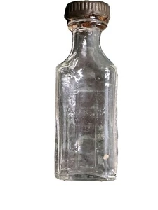Botella medicinal de vidrio tamaño 1/2 onza tapa roscada sin etiqueta años 40-1950, 3 1/8" h - Imagen 1 de 4