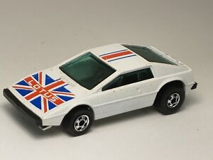 Vintage Hot Wheels 1978 Royal Flash Lotus Esprit White #2501 Blackwall NEAR MINT