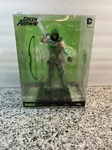 Green Arrow Statue Artfx NEW IN SEALED BOX Kotobukiya Dc Comics - Picture 1 of 10