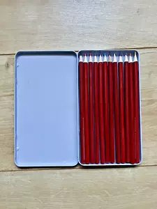 12 Quality Colouring Pencils with Oriental Case - Free Postage - Picture 1 of 8