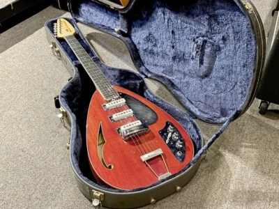 Guitarra Eléctrica Acústica VOX Mark VI Años 60 Cuerpo Hueco Foto 1 de 4