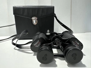Binocolo Tasco 7x35 modello 304 con custodia e coperchio lente - Foto 1 di 17
