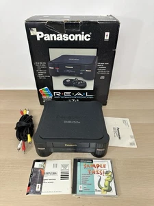 Panasonic REAL 3DO FZ-1 Konsole mit Box, Schaumstoff, Sampler, passenden Serien - FUNKTIONIERT! - Bild 1 von 24