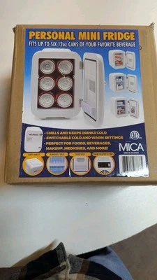 NUEVO-MINI NEVERA Mica Belleza Cosméticos Cuidado de la Piel Termo Eléctrico Enfriador y Calentador  Foto 1 de 2