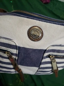 Tommy Hilfiger Handtasche Schulterfrei Blau Streifen mit Reißverschluss Akzenten - Bild 1 von 14