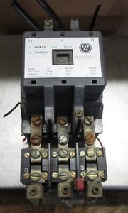 CONTACTOR DE MOTOR WESTINGHOUSE TAMAÑO 3 90AMP 7.5-50HP Bobina 120v-60hz 110v-50hz USADO - Imagen 1 de 11