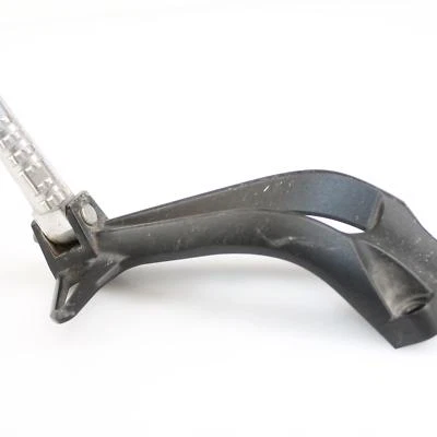 2015 yamaha fzs1 OEM ЛЕВЫЙ ЗАДНИЙ КОМПЛЕКТ ВОДИТЕЛЬСКИЙ НОЖНОЙ КОЛЫШЕК УПОР - Изображение 1 из 4