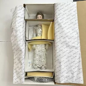 1988 Nancy Reagan Doll By Danbury Mint In Inaugural Ball Gown Plus Cape In Box - Picture 1 of 11