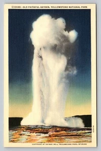 Postcard Old Faithfull Geyser Yellowstone National Park Wyoming WY VTG Unused - Picture 1 of 2