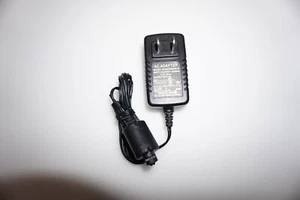 NLB200050W1A AC Adapter 5V 2A - Picture 1 of 2