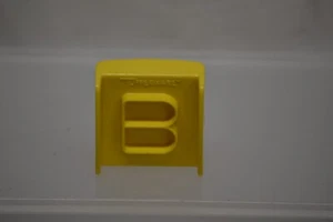 CORTADOR DE MANTEQUILLA GADGET TUPPERWARE SELLO MANTEQUILLA AMARILLO VINTAGE # 1690-5 - Imagen 1 de 2