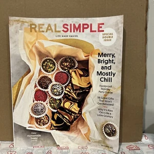 REAL SIMPLE Merry Bright And Mostly Chill December 2022 NEW - Bild 1 von 4