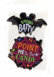 Juego de 2 prendedores Disney Mickey Mouse Halloween Going Batty 2019 nuevo  - Imagen 1 de 1