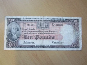 Australia 10 pounds 1960 Coombs/Wilson R63 with WA55 prefix nice condition - Picture 1 of 2