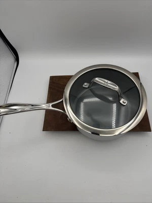 Pre-owned Zwilling J.A. Henckels 2 Qt 18/10 Stainless Steel Sauce Pan W/Lid - Image 1 of 4