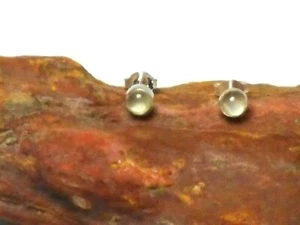 Round Green PREHNITE Sterling Silver 925 Gemstone Stud Earrings - 4 mm - Picture 1 of 5
