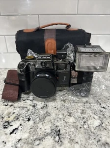 Camera Olympia Deluxe DL2000A 50mm,Swinel Flash,Red Eye,Reduction1:6:3 Wcase NEW - Picture 1 of 7