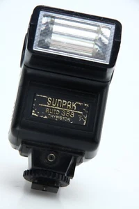 Sunpak Auto 388 thyristor flash universal mount - Picture 1 of 10