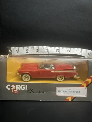 Ford Thunderbird 1957 Corgi Classics raro - rojo 810 Foto 1 de 4