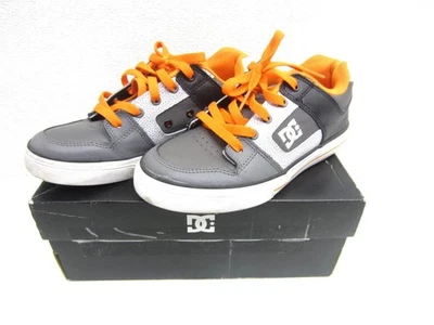 Zapatos DC Pure Talla Juvenil 5 EE. UU., Color Acorazado/Pumkin Foto 1 de 4