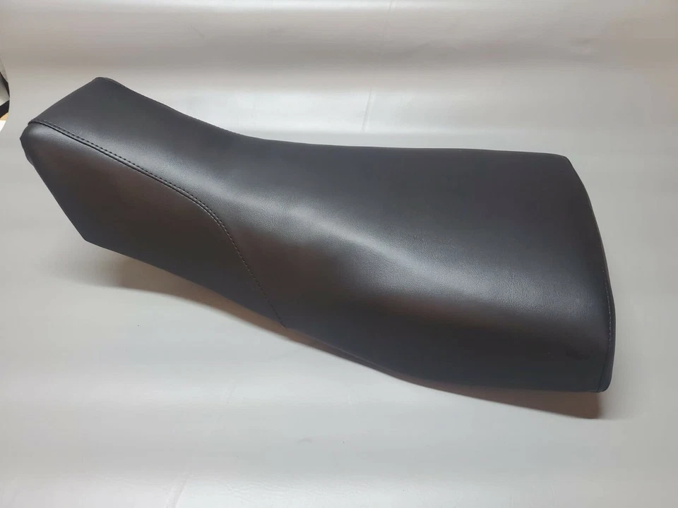 Arctic Cat Seat Cover  400 500 1996-2005    in BLACK GRIPPER Hi Tac - Imagem 1 de 1