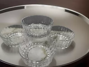 • Juego de 4 cuencos de vidrio corte de pavo Pasabahce • Cuencos de bayas de postre 4” W 2” H - Imagen 1 de 17