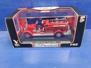 Road Signatures 1/43 Scale DieCast 1935 Mack Type 75BX Fire Engine - Picture 1 of 2