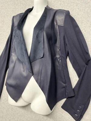 Chaqueta Kut From The Kloth para mujer drapeada frente abierto mediana vegana imitación cuero gamuza Foto 1 de 4