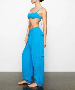 SKIMS Women’s Cotton Cover Up Cargo Pant Turquoise Size M NWT Beach Cruise - Picture 1 of 8