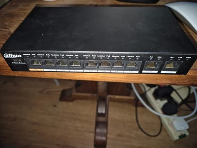 Alhua 10 port - 8 port PoE switch Model DH-PFS3010-8ET-96 48v 2A Fast Ethernet  - Image 1 of 4