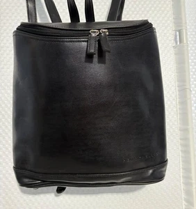 Perry Ellis Black Backpack Purse Faux Leather Y2K Bag w Phone & Card Organizer - Picture 1 of 9