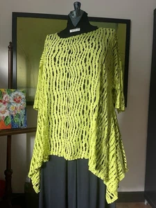 Exquisite IC by Connie K Art-to-Wear Tunic - Chartreuse Green Mesh - Size M - Picture 1 of 7